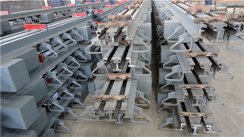 �M��ʽ���z�l����s�b�� 