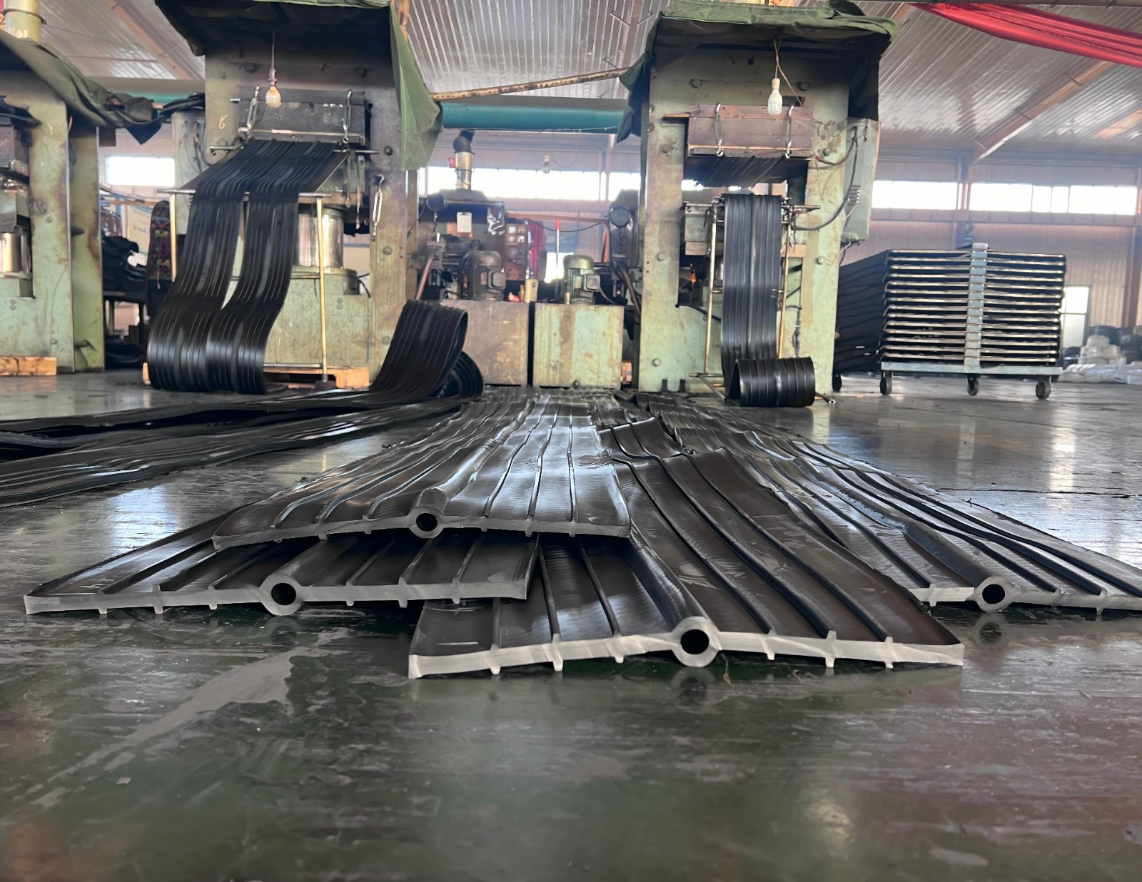 ���Fˮ�������m�� 2026������ʽ���zֹˮ�����?������� ����Ʒ�| ���趨��(1).jpg